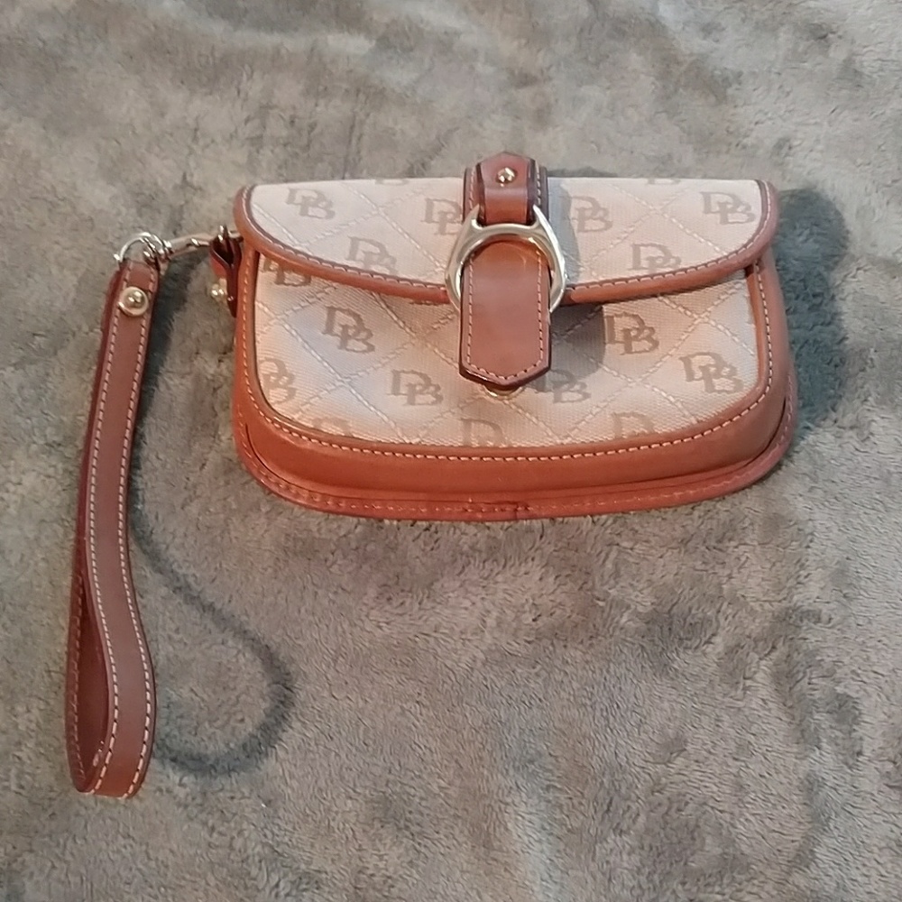 Wristlet